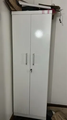 Sapateira em excelente estado 