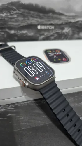 Apple Watch Ultra 2 (GPS + Celular)