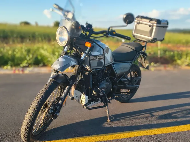 Vendo ou troco Royal Enfield Himalayan 411 cilindradas