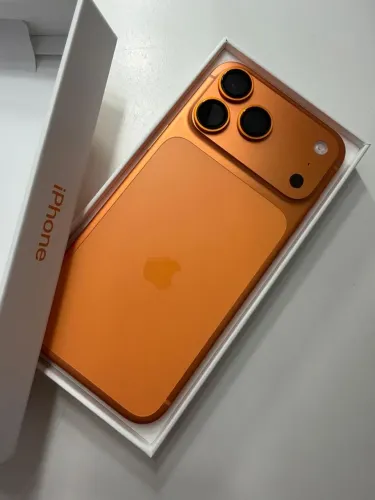 IPHONE 17 PRO 256 GB LACRADO