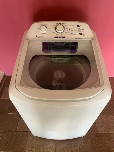 Máquina de Lavar Electrolux