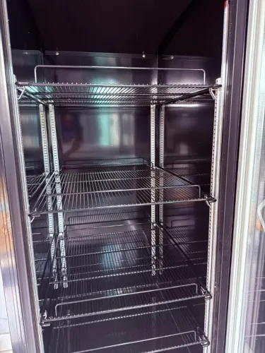 FREEZER METALFRIO DUPLA AÇÃO COM PORTA DE VIDRO VF55AH 531 LITROS ALL BLACK