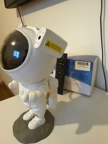 projetor astronauta luz noturna