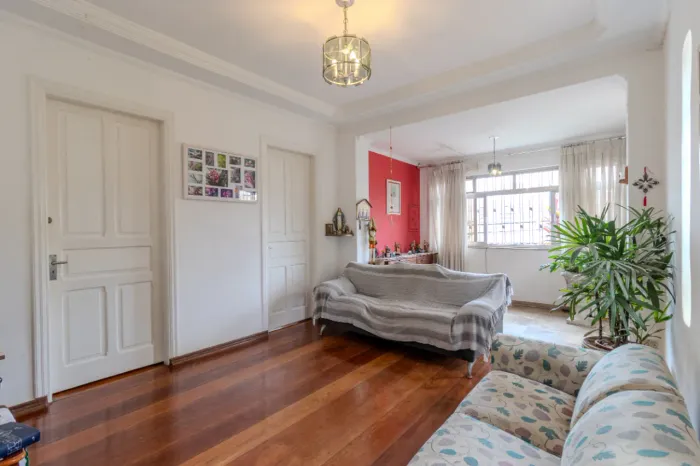 Casa para venda em Bosque da Saúde com 4 quartos, 410m²