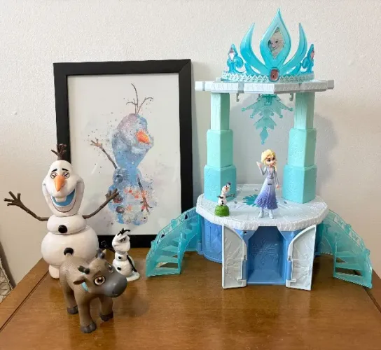Kit Frozen Castelo, Bonecos E Quadro
