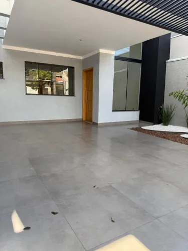 *** BELÍSSIMA CASA NOVA ***