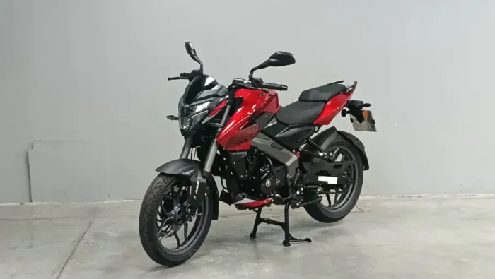 Bajaj Dominar NS160