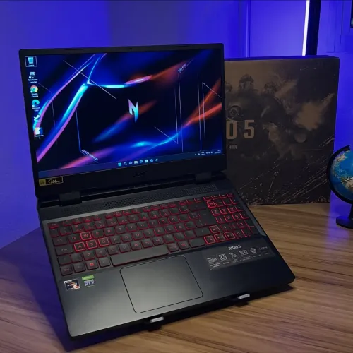 Notebook GAMER nitro 5 - RTX 3050 + Ryzen 5 7535HS + 16GB DDR5 ( garantia )