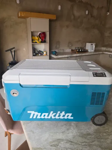 Refrigerador makita 50lt