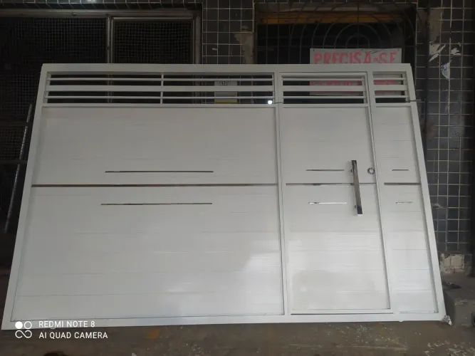 Portão de Alumínio com Fizo inox