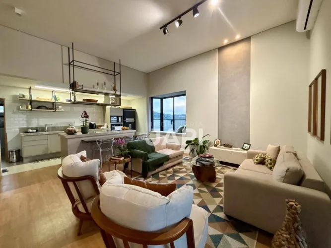 Casa com 4 quartos à venda, AT 800m², AC 334 m² por R$ 2.540.000 - Residencial Vida Real -