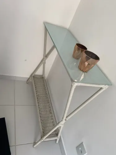 MESA APARADOR
