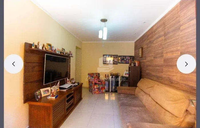 Casa Duplex de 120m² no Fonseca: 3 Quartos, Escritório, Energia Solar e 2 Vagas