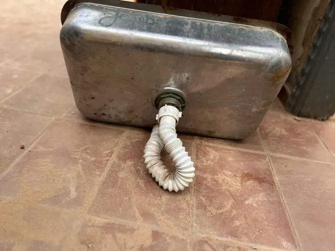 Cuba inox grande com sifão usados