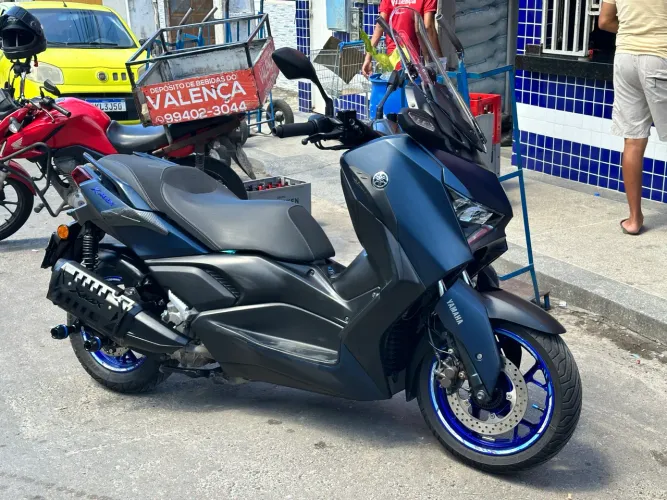 Xmax 250 Conect