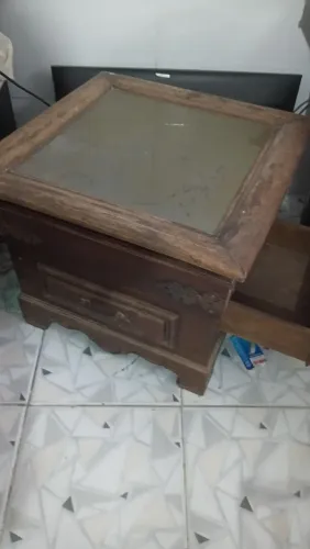 Mesa antiga