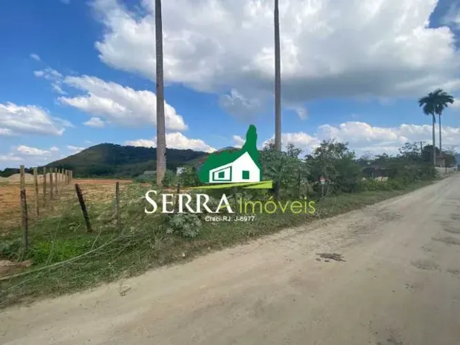 Lote a venda no bairro Cotia