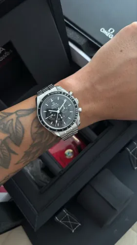 Omega Speedmaster MoonWatch