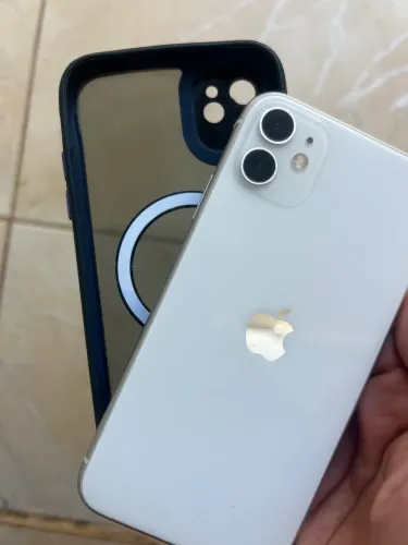 iPhone 11 para retirada de peças