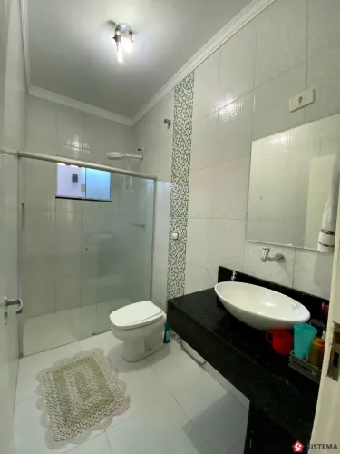 Casa térrea no bairro Jardim Iguaçu em Presidente Prudente