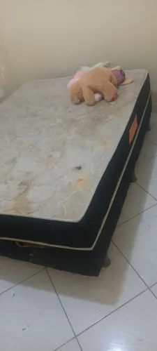 Cama usada 80 reais