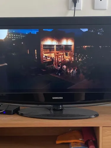 TV Samsung LCD 32? - Funcionando perfeitamente 