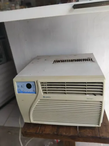 Vendo um ar condicionado 