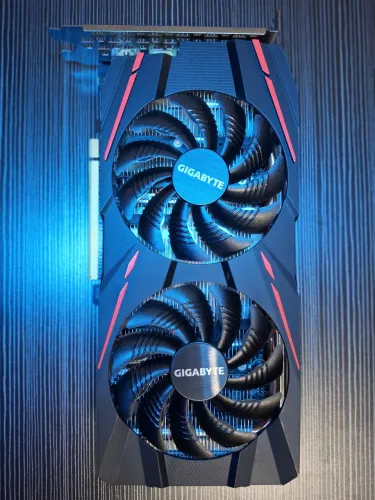 ?Placa de Vídeo Gigabyte / perfeito para jogos