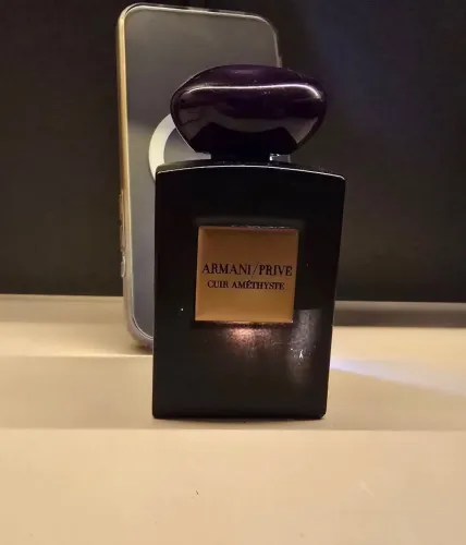 Perfume Cuir Améthyste