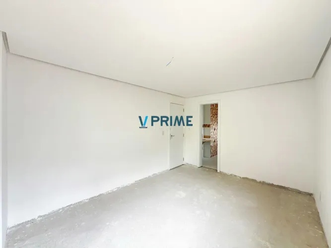 Vende-se casa em condomínio com 4 dormitórios (2 suítes), 3 vagas Tristeza