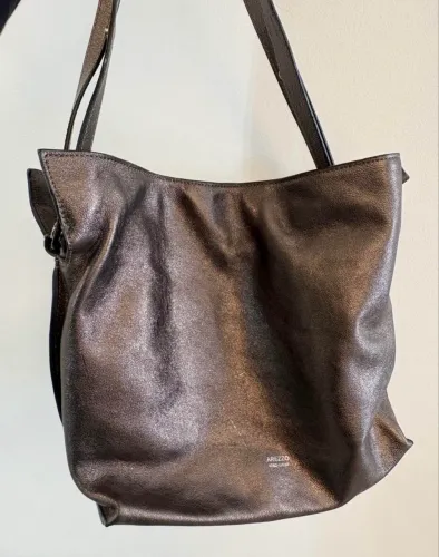 Bolsa Arezzo couro legítimo preta