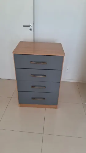 Vendo cômoda barato