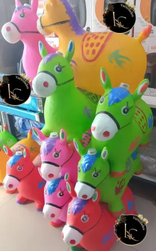 CAVALINHO UPA UPA COM SOM 