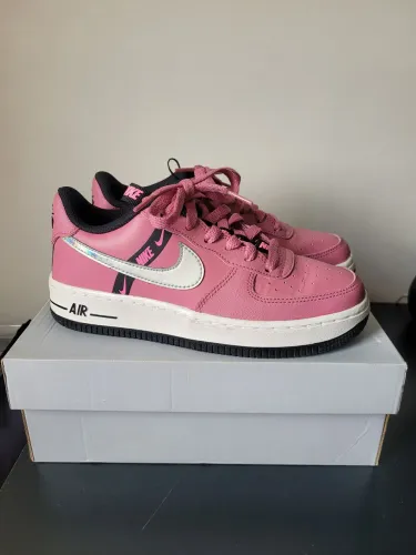 Tênis Nike Air Force 1
