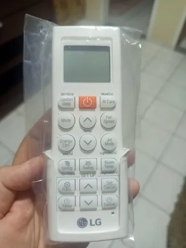 Controle remoto de ar condicionado LG!!