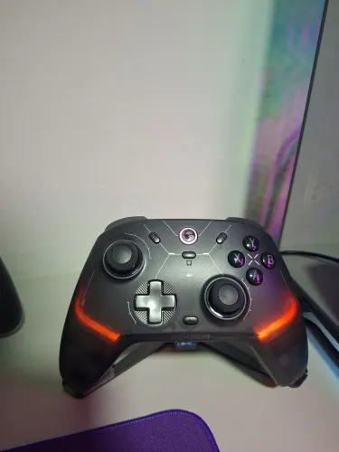 Controle de pc Gamesir cyclone 2 com base de carregamento Novo