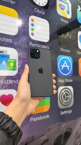 15 PRETO 128 GB SEMINOVO DISPONÍVEL