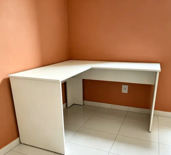 Mesa L em mdf