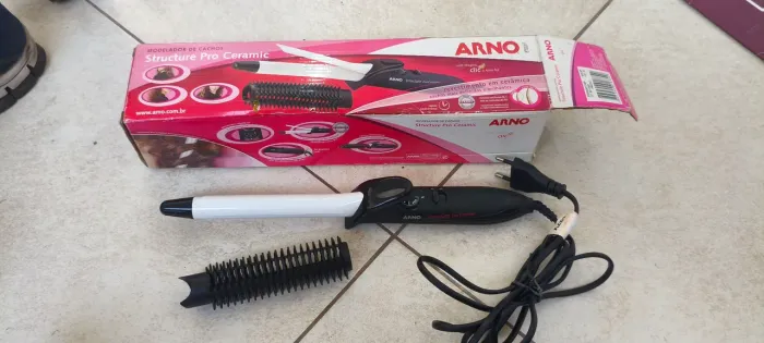 Modelador de cachos Arno
