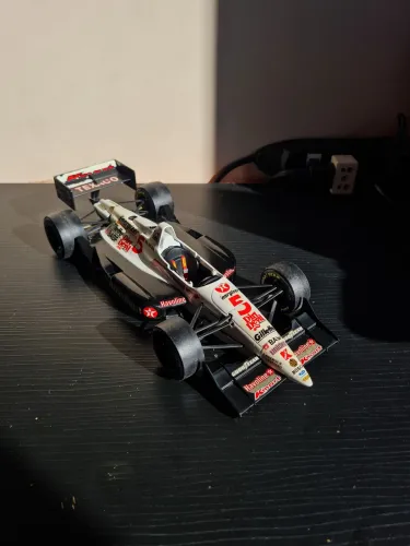 Indycar Lola 1995 Nigel Mansell Minichamps 1:18