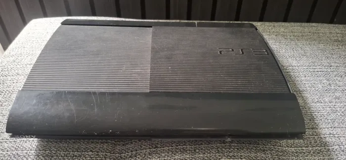 Ps3 Desbloqueado completo com defeito,liga e desliga