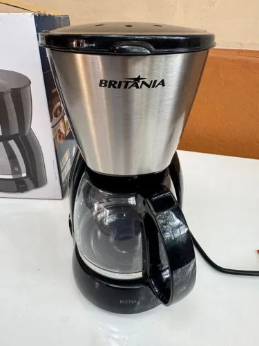 Cafeteira Britania 18 xicaras127v