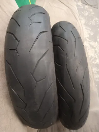 Pneu para CB500