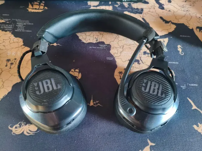 Headset Gamer Sem Fio JBL Quantum 610, Wireless, Driver 50mm