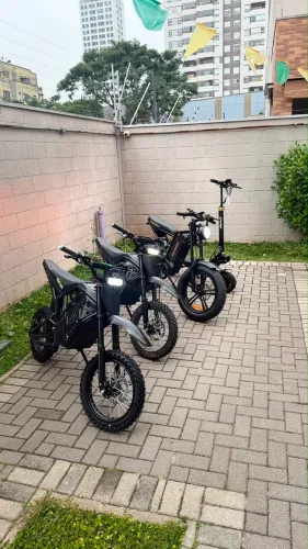 Moto, bikes e patinetes elétricos