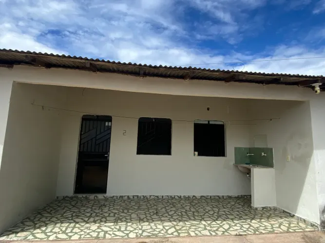 ALUGA-SE APARTAMENTO NO NOVA CANAÃ