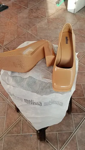 Sapato boneca Melissa