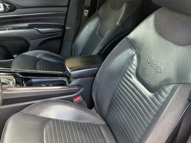 Jeep Commander Limited T270 1.3 TB Flex AUT 2022