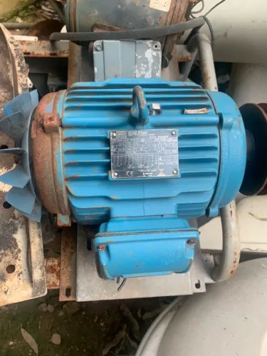 Motor 4 cv trifásico baixa rotação