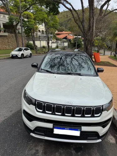 Jeep Compass Limited T270 1.3 TB 4X2 Flex AUT 2023